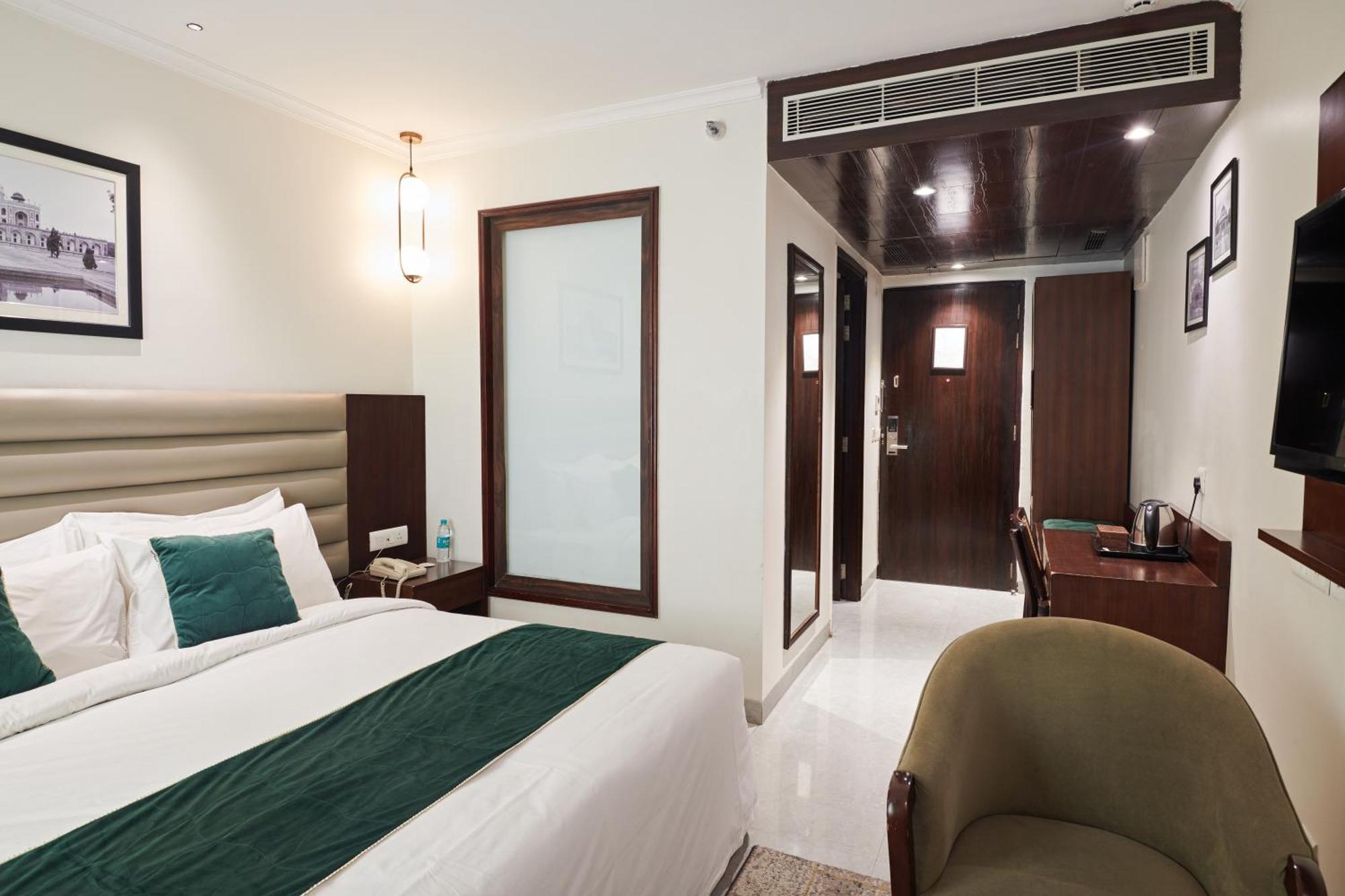 Deventure Sarovar Portico Patel Nagar Nové Dillí Exteriér fotografie